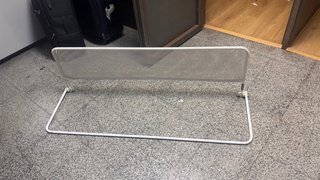 Barrera protectora para cama infantil