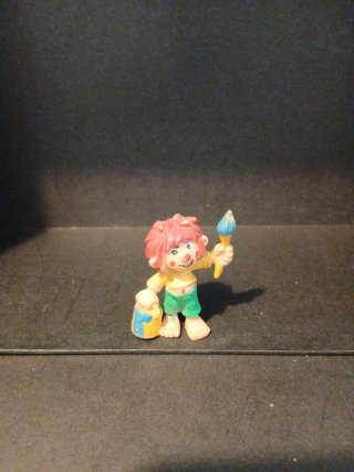 Figura de PVC del personaje Pumuky "Pintor"
