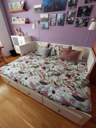 Lote Cama Hemnes + Armario PAX