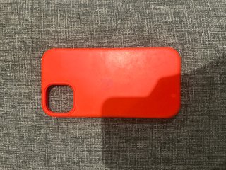 Funda móvil roja