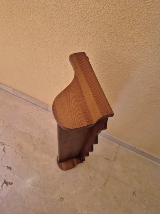 Estantería de madera