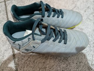 Botas de fútbol niño talla 31