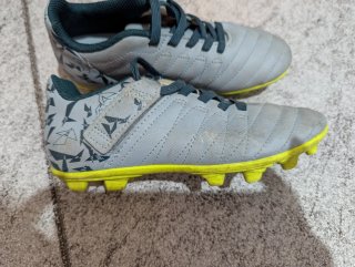 Botas de fútbol niño talla 31