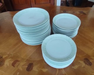 Bidasoa Vajilla Porcelana Verde y Blanca
