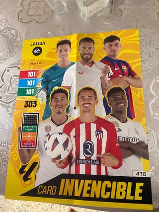 Póster Panini FIFA 365 Invencible 2024