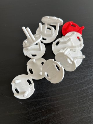 12 protectores de enchufe IKEA