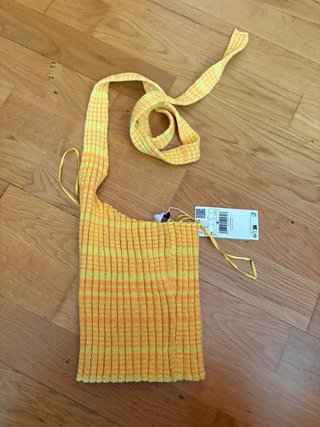 Top Punto Asimétrico Mango Talla M