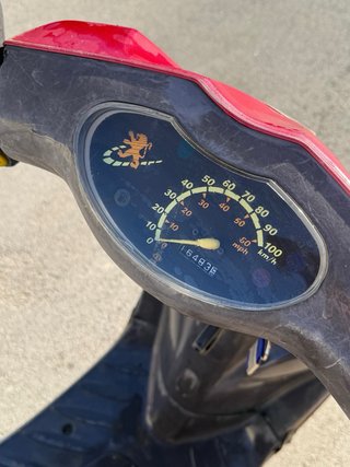 Peugeot Vivacity 49cc