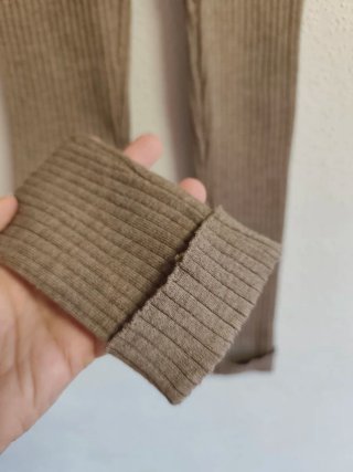 Leggings de punto de niña talla 9 años de Zara.