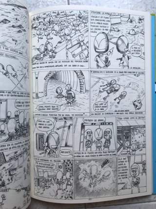 Comic. MEDIA VIDA DE COMIC.