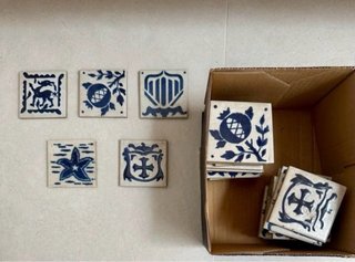 Lote de 34 azulejos antiguos decorativos