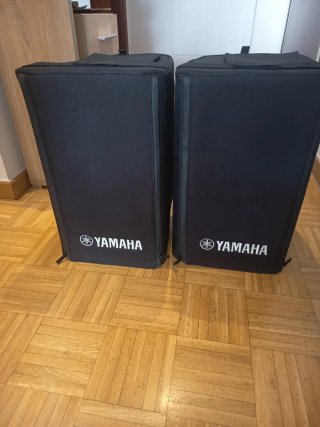 Altavoces Yamaha DXR10 MK2 Autoamplificado