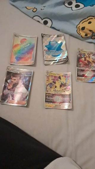 Cartas Pokémon Variadas
