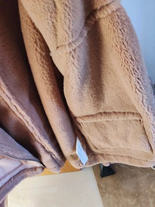 Chaqueta rosa con borreguito