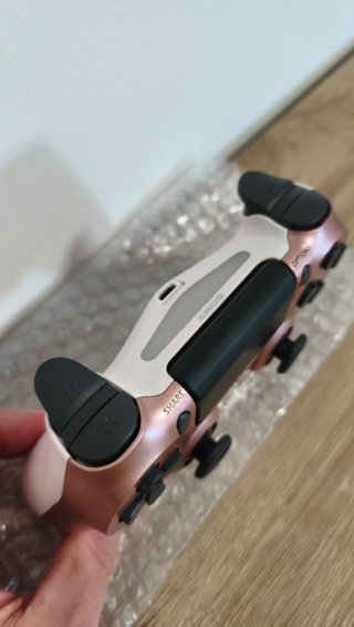 Controller PS4 Dualshock 4 edizione Oro Rosa nuovo