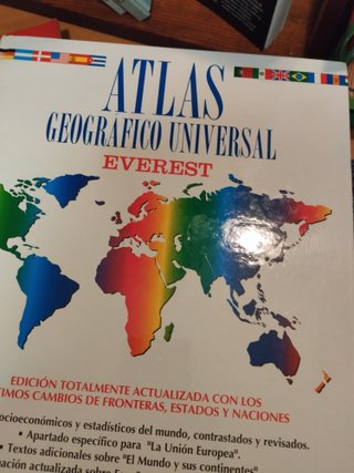 vendo dicionario ,enciclopedia y varias novelas et