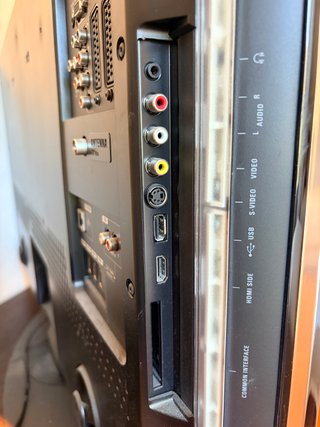 Televisor Philips 37 ambilight