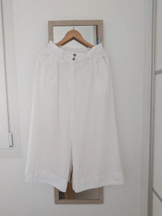 Pantalón blanco pierna ancha