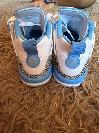 Jordan Spizike Low - Blancas y Azules