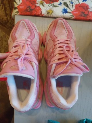 New Balance Sneakers Rosa Talla 40