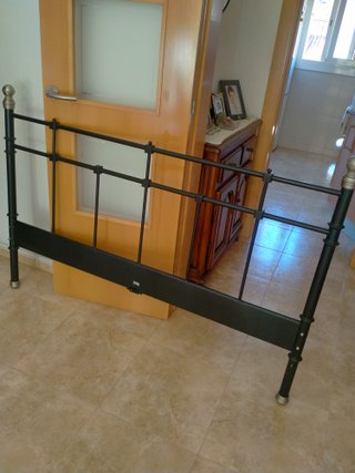 Cabezal cama metálico 150x100