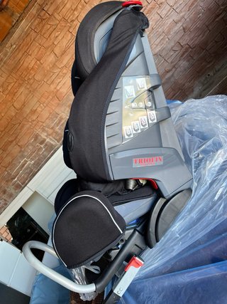 Silla de coche Klippan Triofix + Base isofix
