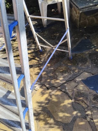 Escalera tijera metálica