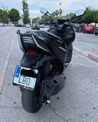 Kymco Xciting S400 Scooter Negra