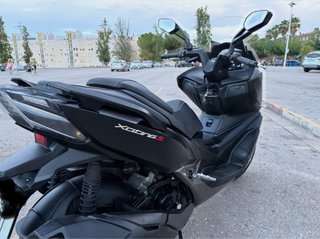 Kymco Xciting S400 Scooter Negra