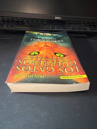 Los gatos guerreros. 6 La hora más oscura.