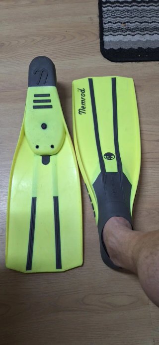 Aletas de buceo Nemrod amarillas