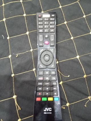 Televisión JVC 49 Negra