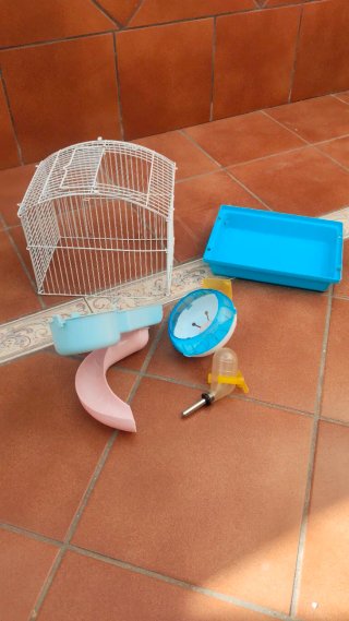 Jaula completa para hamster con accesorios
