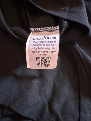 Camiseta Stone Island Negra Talla M nueva