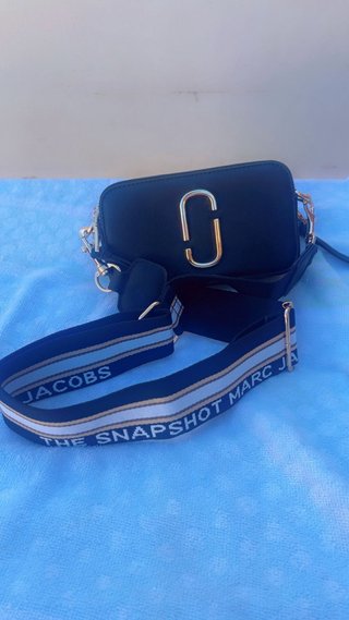 Bolso Marc Jacobs Negro y Dorado