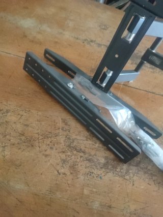 Soporte universal para televisor de grandes dimens