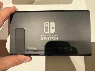 Nintendo Switch dalla mia collezione + Omaggio.