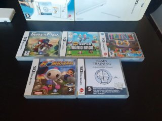 Nintendo DS Lite con Brain Training