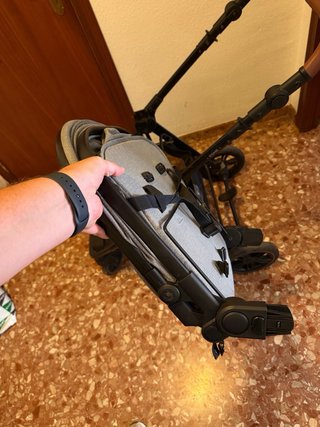 Carrito bebé gris 0-4 años