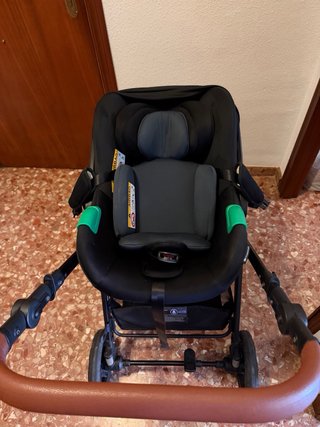 Carrito bebé gris 0-4 años
