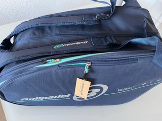 Paletero Bullpadel Azul