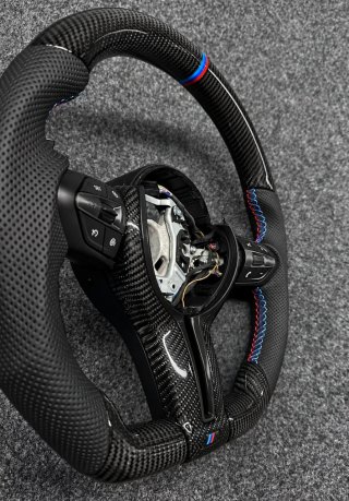 Volante BMW M Carbono Personalizado | AIRBAG