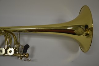 Trombón Bajo Bach TB 504B