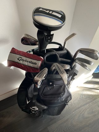 Bolsa de Golf TaylorMade con Palos