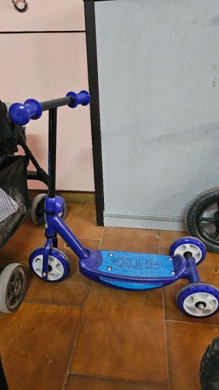 Patinete infantil 3 ruedas azul