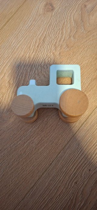 3 Coches de madera para niños
