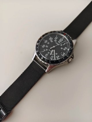 Reloj Timex Ocean Negro, WR 100M, bisel giratorio
