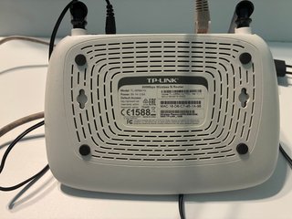 Router TP-Link TL-WR841N WiFi N300