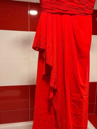 Vestido rojo largo de fiesta