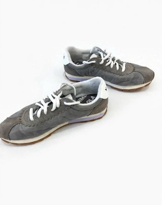 Zapatillas Bimba y Lola grises T.39